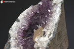 Druse d'Améthyste en Géode avec belle Calcite - Uruguay - minéraux à cristaux 10 cm / 608g / BM539 - Vignette | 1001 minéraux