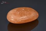 Calcite orange polie en galet - Mexique - pierres polies 6 cm / 60g / BM906 - Vignette | 1001 minéraux