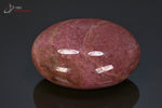Rhodonite polie en galet - Madagascar - pierres polie 7,4 cm / 275g / BM921 - Vignette | 1001 minéraux
