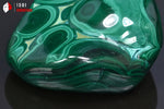 Malachite forme libre polie de R.D. Congo - 5,3 cm - 122g / BP75 - Vignette | 1001 minéraux