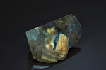 Labradorite 1 face polie - Madagascar - minéraux polis 7.1 cm / 100g / AJ131 - Vignette | 1001 minéraux