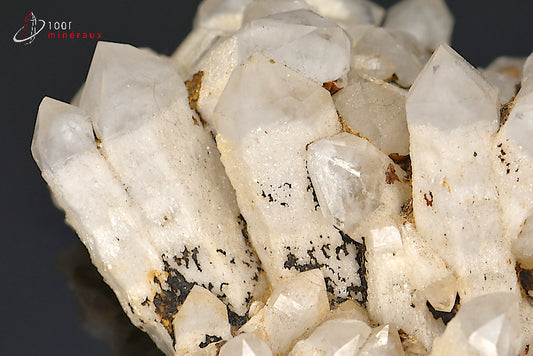 Amas de cristal de roche de Madagascar