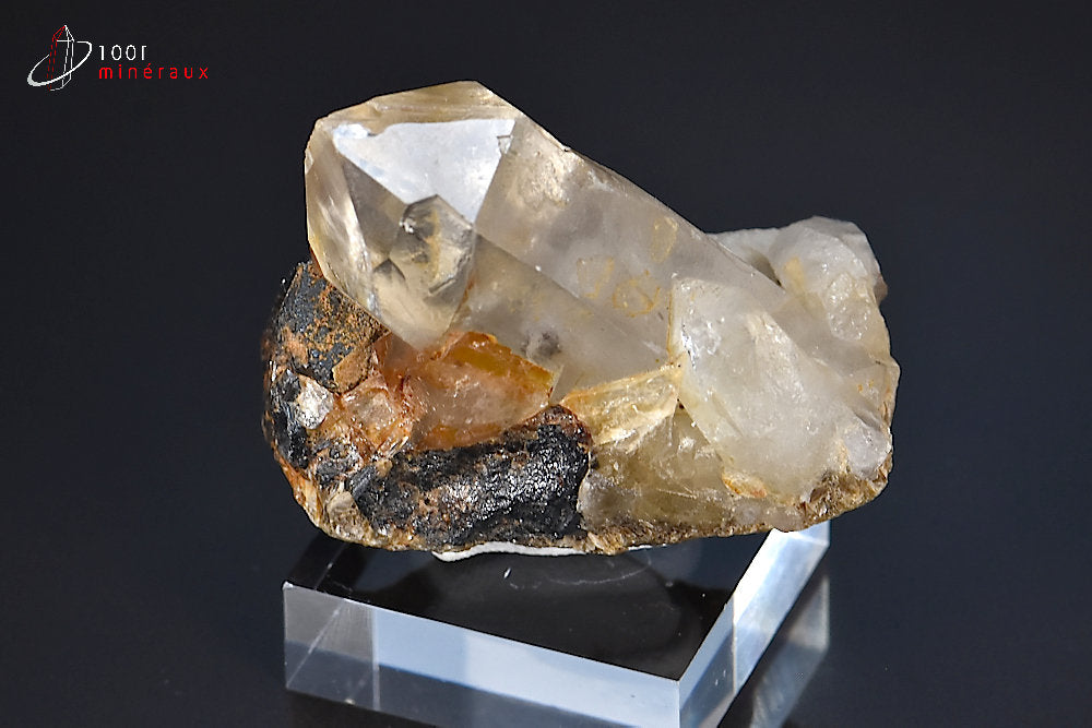 Minéral de cassitérite sur cristal de roche de Corée du sud