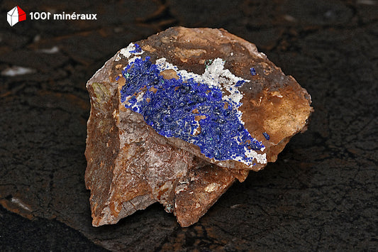 Azurite du Maroc - Croûte sur roche de 157 g - AN875