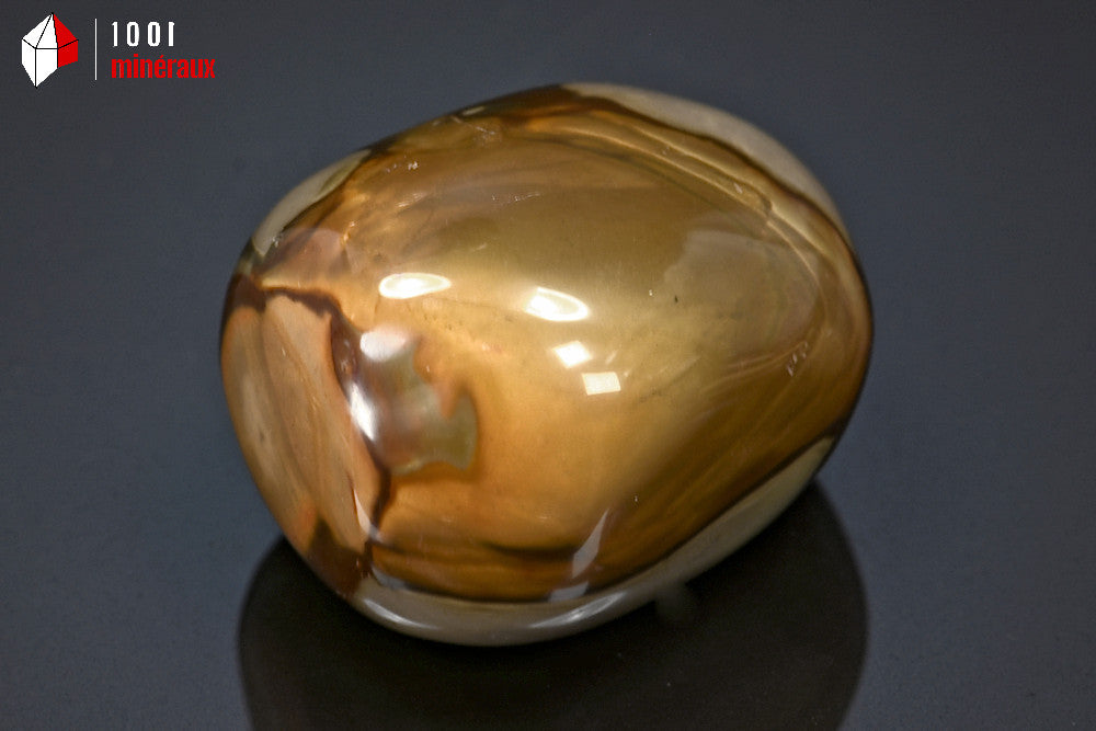 Galet polie lithothérapie en jaspe de couleurs de Madagascar