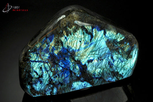 Minéral poli de labradorite de Madagascar