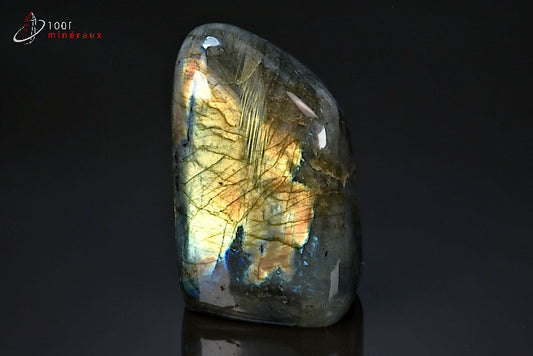 Minéral poli de labradorite de Madagascar