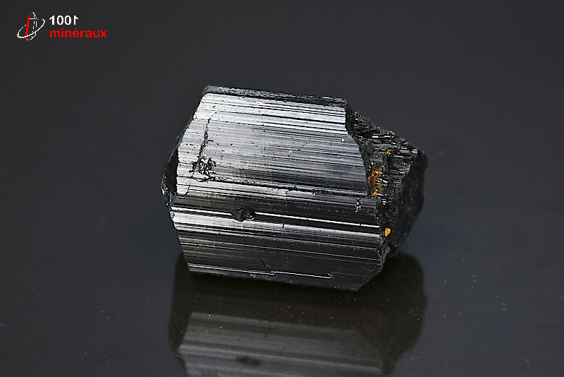 Minéral cristallisé de tourmaline noire du Brésil