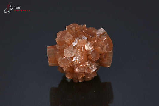 Minéral cristallisé d'aragonite boule du Maroc