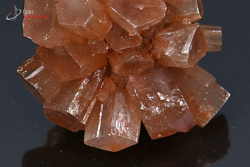 Minéral cristallisé d'aragonite boule du Maroc