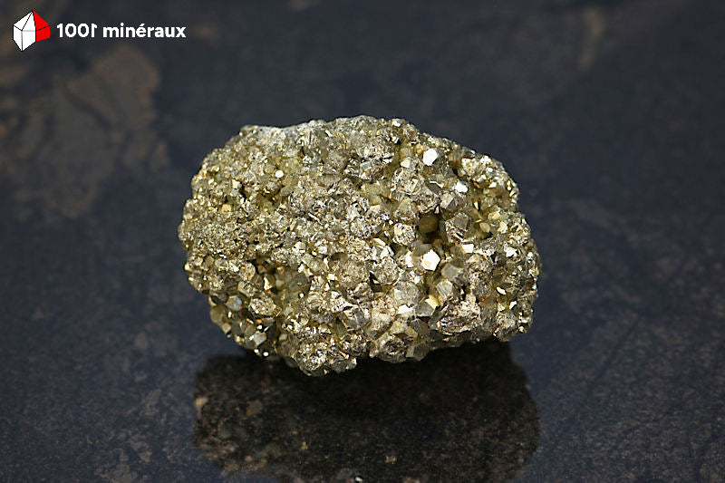 Pyrite brute Pérou - Vue de profil, bloc compact 5,2 cm - 144 g - AW103
