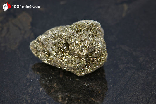Pyrite brute Pérou - Vue de profil, bloc massif 5,3 cm - 145 g - AW105

