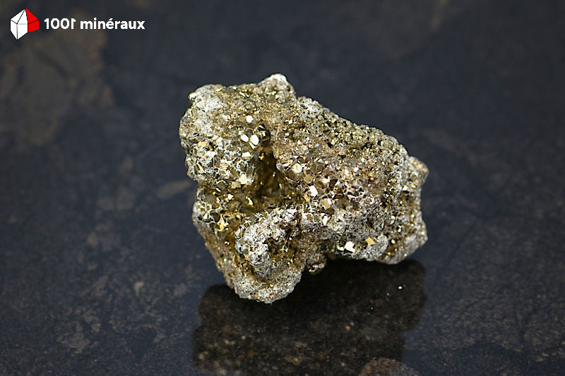 Pyrite brute Pérou - Cristaux dodécaédriques et cavité cristallisée naturelle - 98 g - AW107
