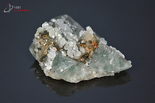 Minéral cristallisé de fluorine bleu et quartz du Maroc