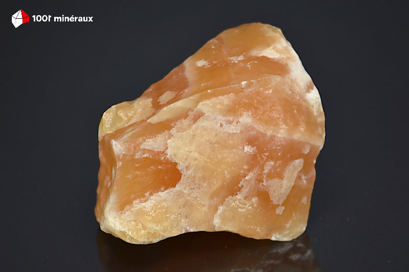 Minéral brut de calcite orange du Mexique