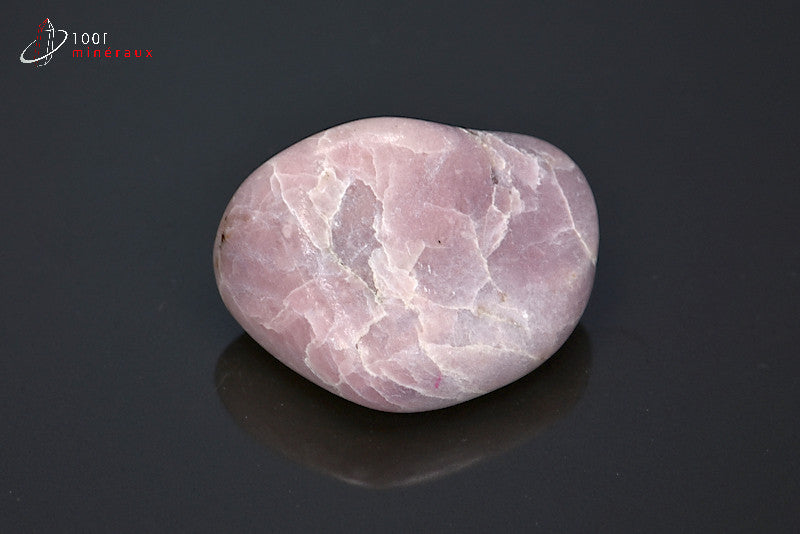 Minéral poli de thulite rose d'Afrique du sud