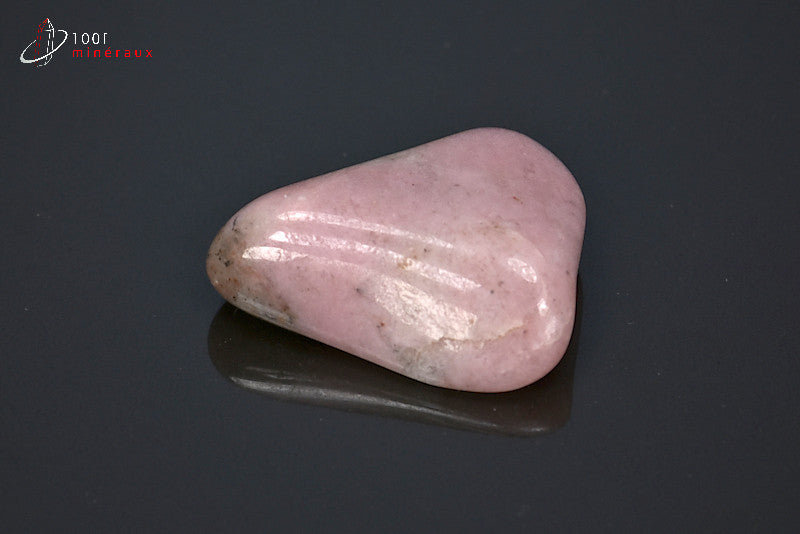 Minéral poli de thulite rose d'Afrique du sud