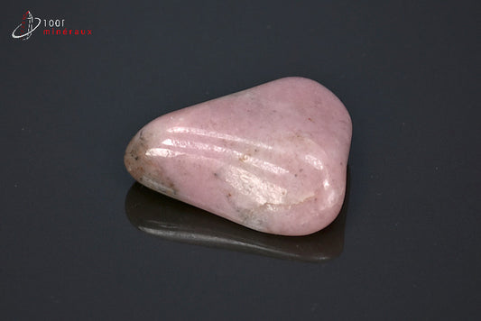 Minéral poli de thulite rose d'Afrique du sud