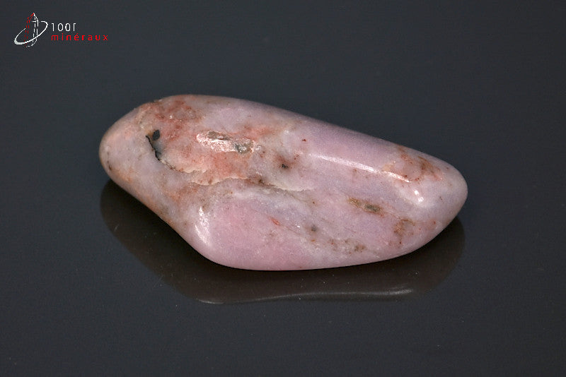 Minéral poli de thulite rose d'Afrique du sud