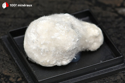 Okénite d'Inde - Vue d'ensemble, fibres blanches soyeuses - 6 g