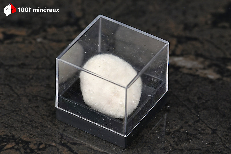 Okénite d'Inde - Agrégat cotonneux dans son boîtier transparent - 3 g