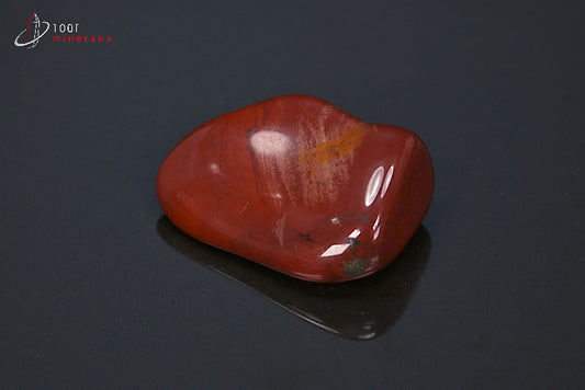 Minéral poli de jaspe rouge du Brésil