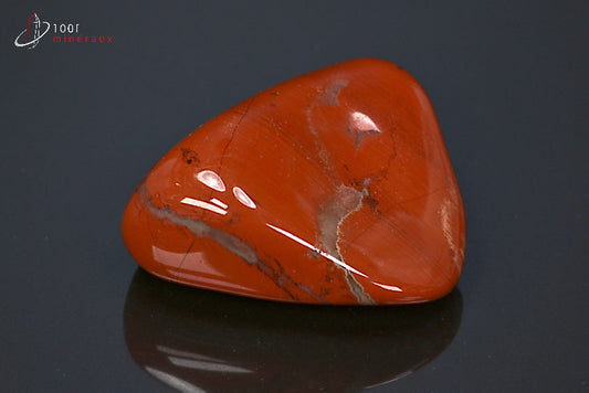 Minéral poli de jaspe rouge du Brésil
