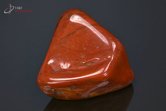 Minéral poli de jaspe rouge du Brésil