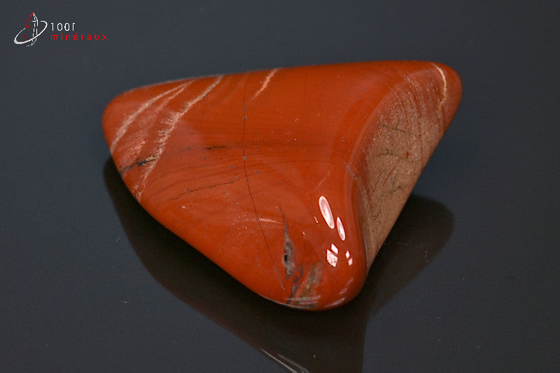 Minéral poli de jaspe rouge du Brésil