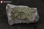 Péridot des États-Unis sur roche basaltique - 258 g / BA113 - Vignette | 1001 minéraux