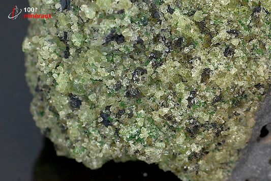 Minéral cristallisé de péridot vert des Etats-Unis