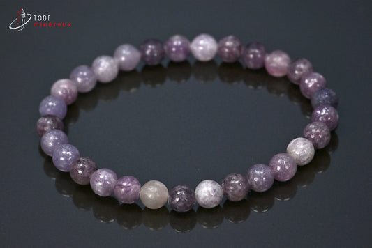 Bracelet en perles polies de lépidolite violette