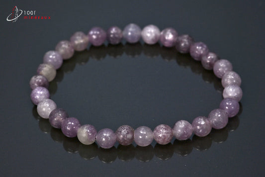 Bracelet en perles polies de lépidolite violette