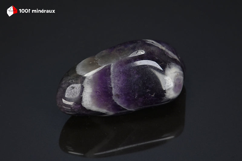 Améthyste à chevrons de Namibie - Vue d'ensemble, motifs en V pourpre et violet foncé - 30 g