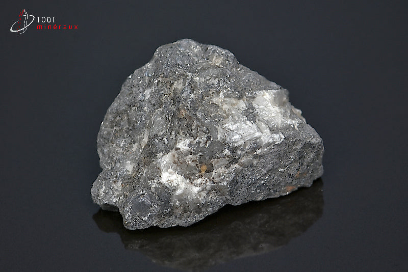 Minéral cristallisé de skuttérudite du Maroc