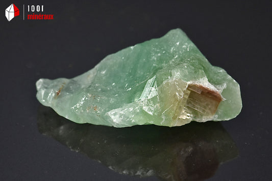 Minéral brut de calcite verte du Mexique