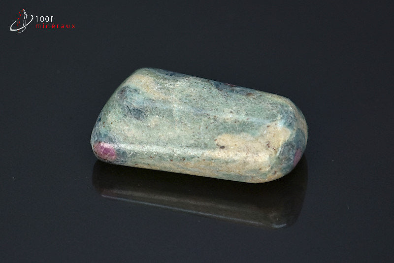 Minéral poli de fuchsite à rubis d'Inde