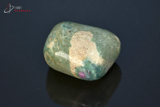 Minéral poli de fuchsite à rubis d'Inde