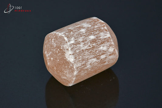 Minéral poli de sélénite orangée du Maroc