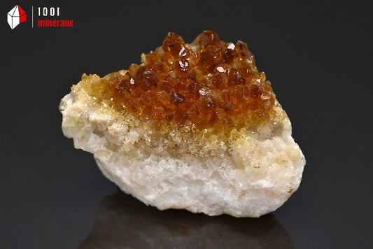 Minéral cristallisé de citrine du Brésil