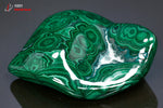 Malachite polie - R.D. Congo - Pierres polies 10 cm / 393g / BC925 - Vignette | 1001 minéraux