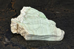 Aragonite verte d'Espagne (plaque polie) - 176 g / BD235 - Vignette | 1001 minéraux