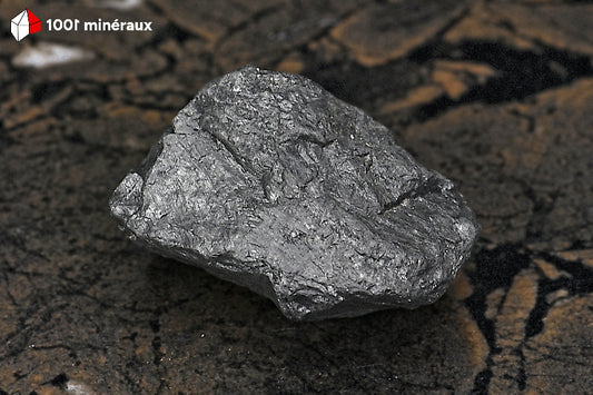 Shungite brute de Russie - 4,8 x 2,8 x 3 cm - BD647