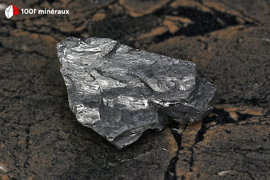 Shungite brute de Russie - Surface noire submétalique naturelle - 16 g - BD649
