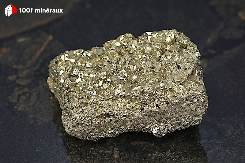 Pyrite brute Pérou - Forme aplatie couverte de pyritoèdres dodécaédriques 1-5 mm - 397 g - BD981
