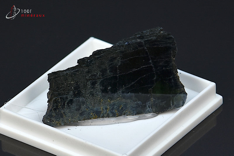 Minéral cristallisé de vivianite verte du Cameroun