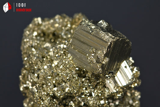 Minéral cristallisé de pyrite jaune du Pérou