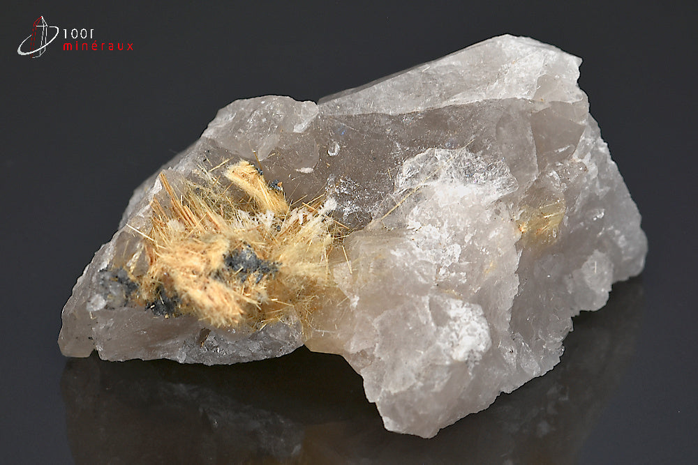 Minéral cristallisé de rutile sur quartz du Brésil