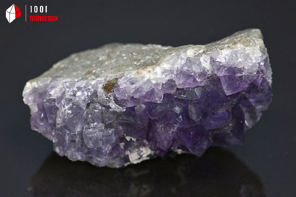 Minéral cristallisé de fluorine violette d'Espagne