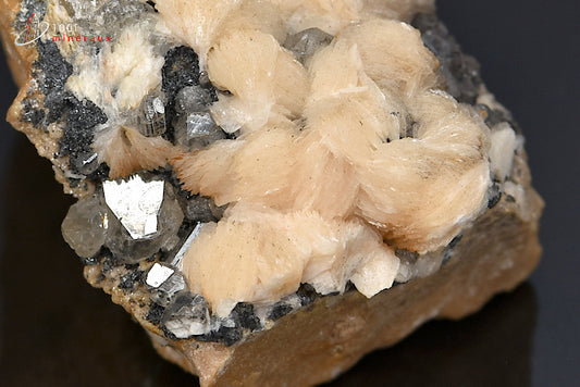 Minéral cristallisé de baryte, cérusite et galène du Maroc
